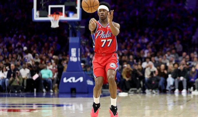 世界杯官方客户端下载-好苗子！76人探花埃奇库姆21中10得25分7板 活力十足有2断1盖帽