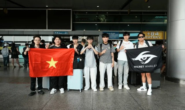 世界杯手机高清观看软件-TSW分享队员机场合照：抵达圣保罗要40个小时，祝我们好运