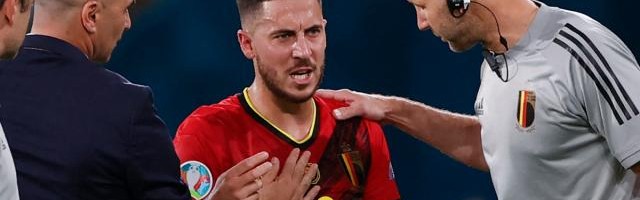 世界杯客户端升级下载-惨胜晋级又折双核 比利时踢得难看怪飞机坐太多？